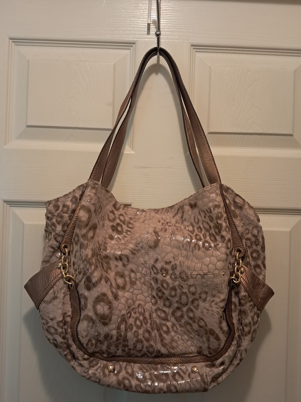 B. Makowsky Beige Shoulder Bag with Gold Hardware